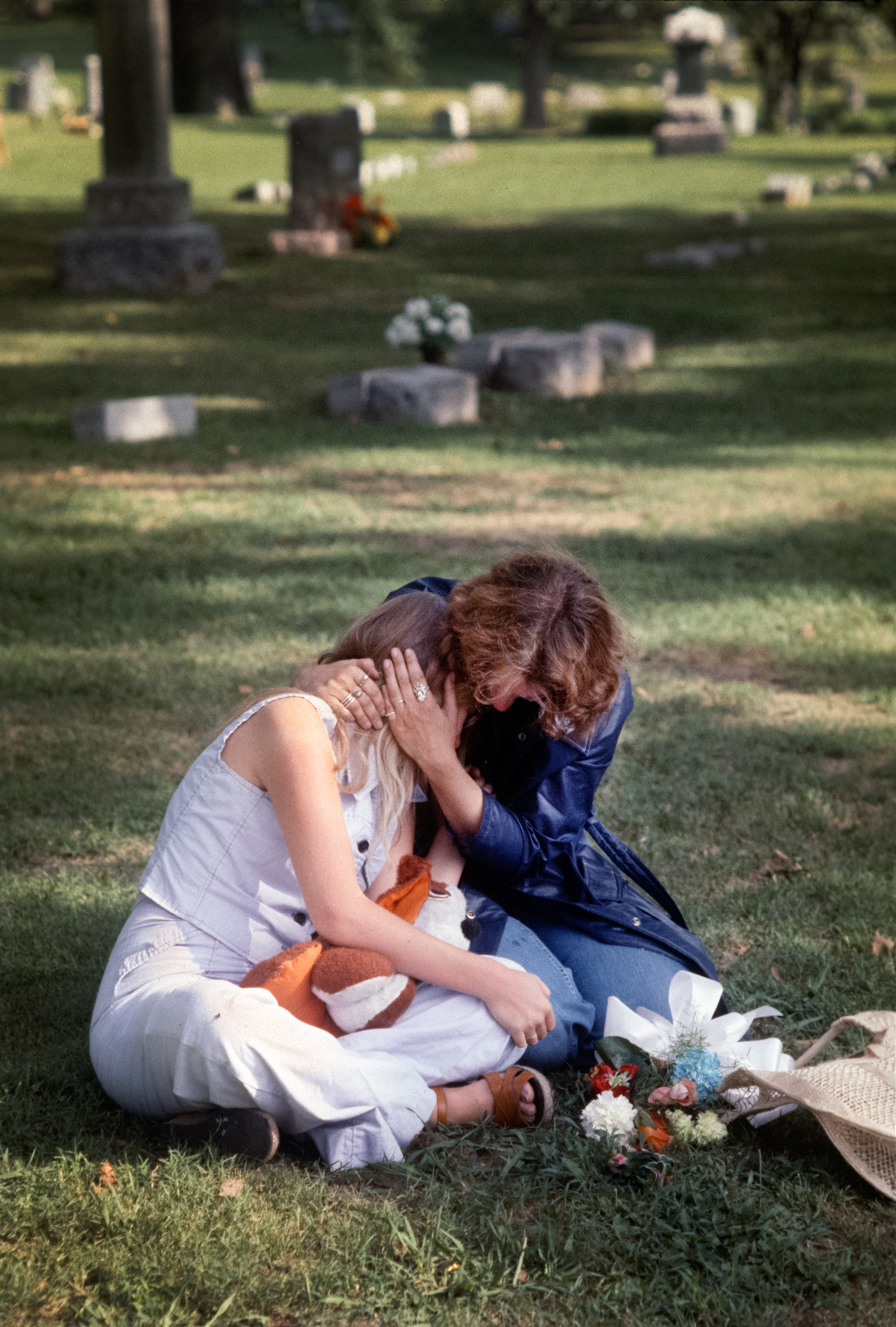 Mourners at Elvis Presley