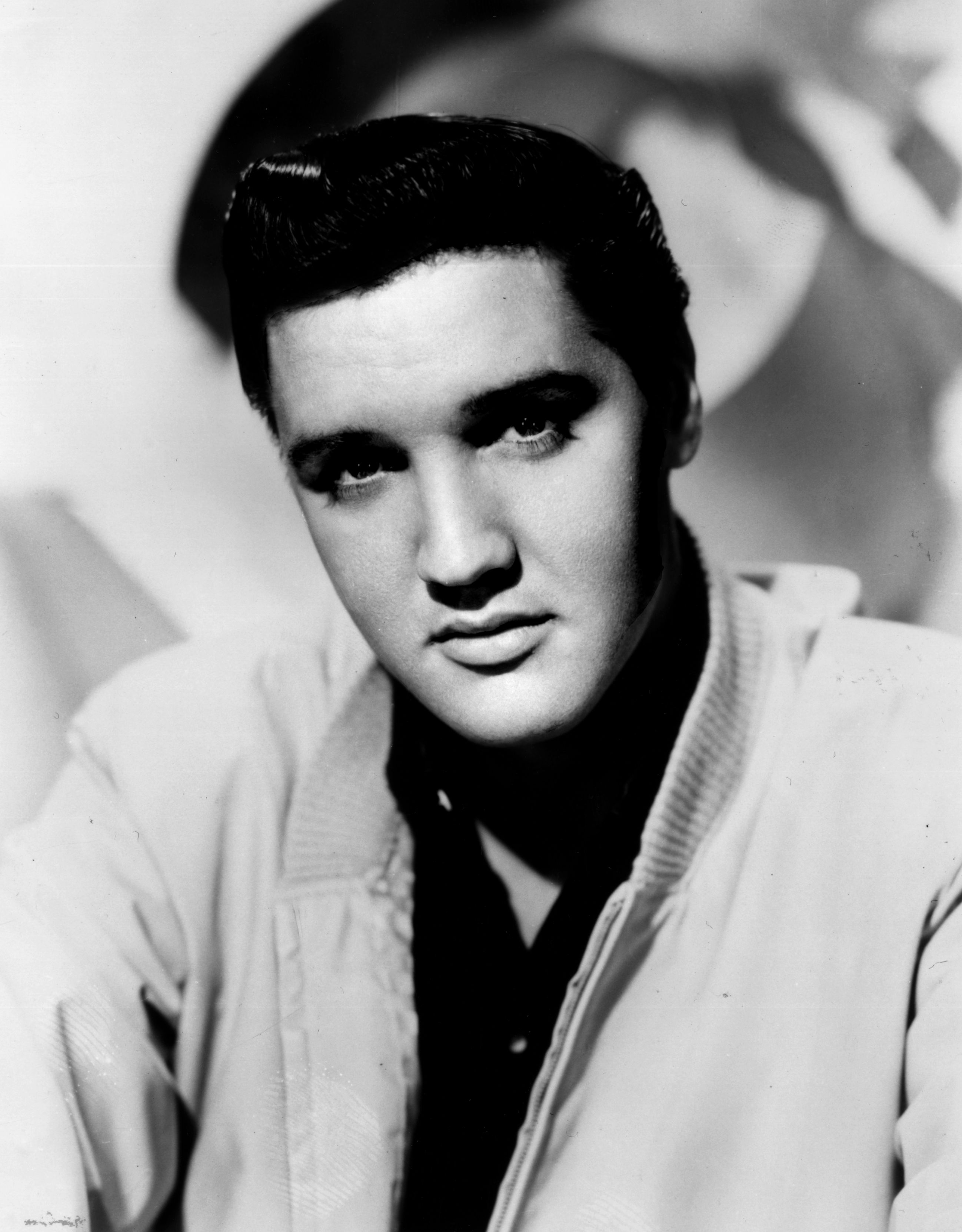 Promotional portrait of American rock n