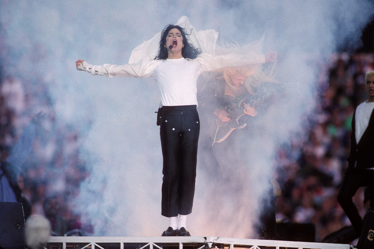 michael-jackson-super-bowl-24476-67563.jpg