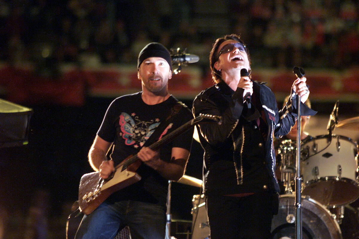 u2-superbowl-83081-28171.jpg