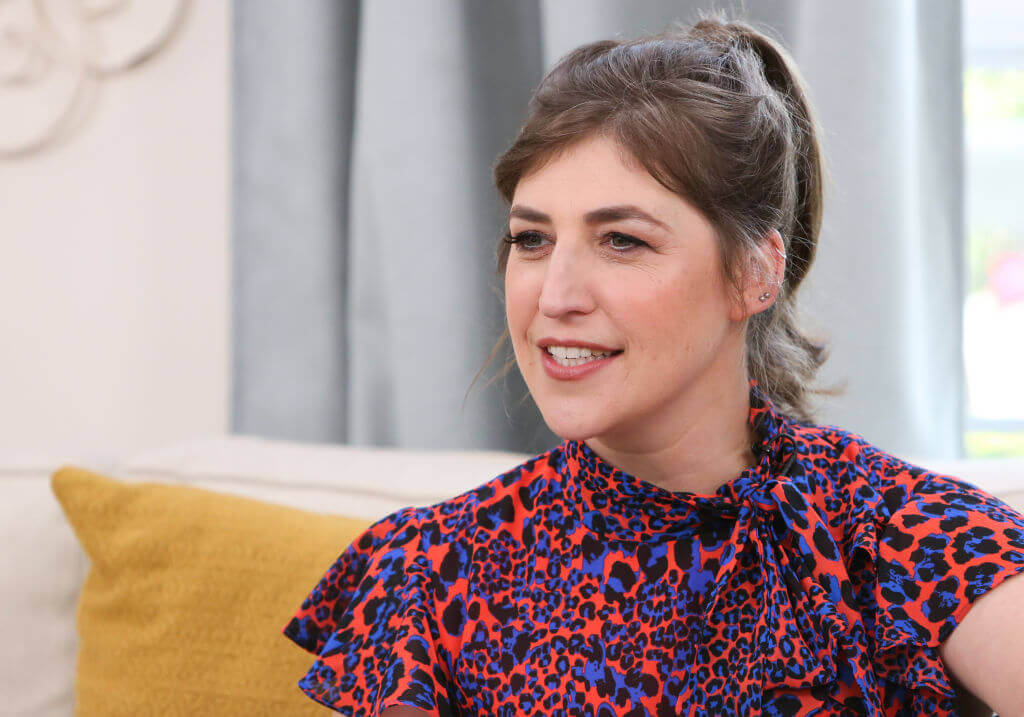 mayim-b-39039-27669.jpg mayim-b-39039-27669.jpg