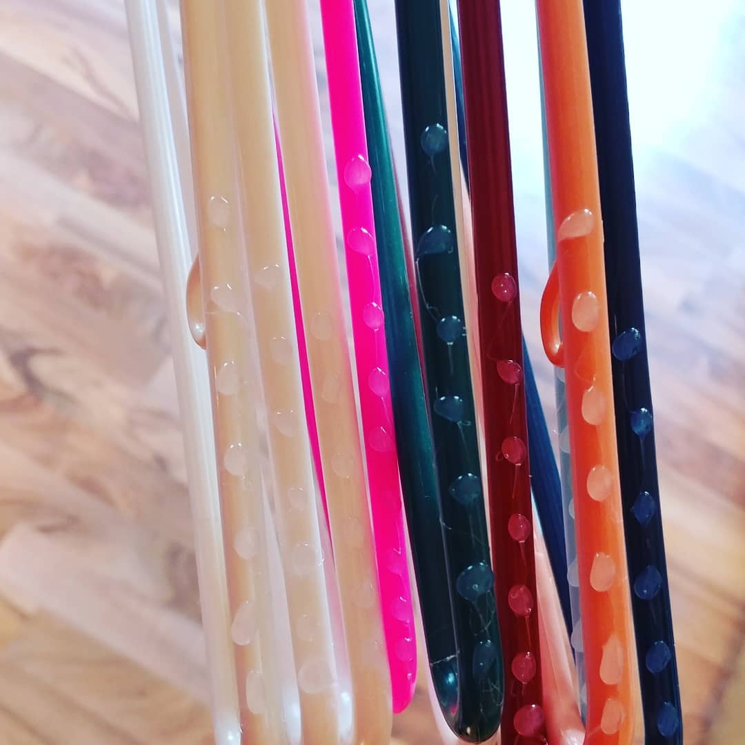 diy non slip hanger diy non slip hanger with hot glue gun hack
