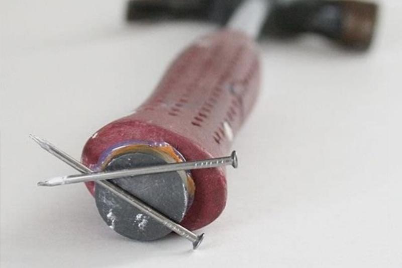 magnet hammer hack glue a magnet to your hammer for nails hack