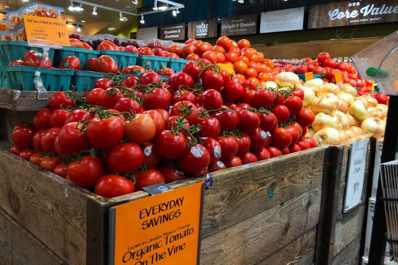 Tomatoes Tomatoes
