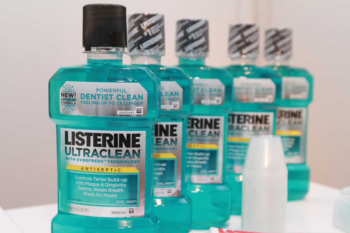 listerine blisters-160771831 General view at the Listerine 21 Day Challenge Kick-off with actress Ginnifer Goodwin at Gabarron Museum NYC on February 5, 2013 in New York City.