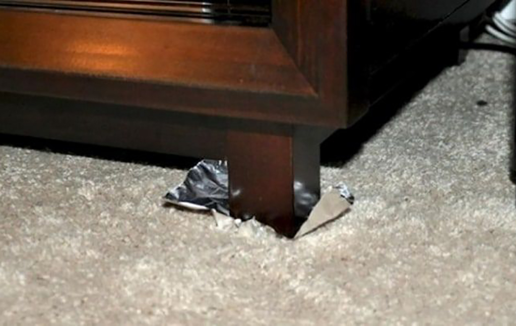Aluminum Foil To Move Furniture Piece of foil underneath furniture leg