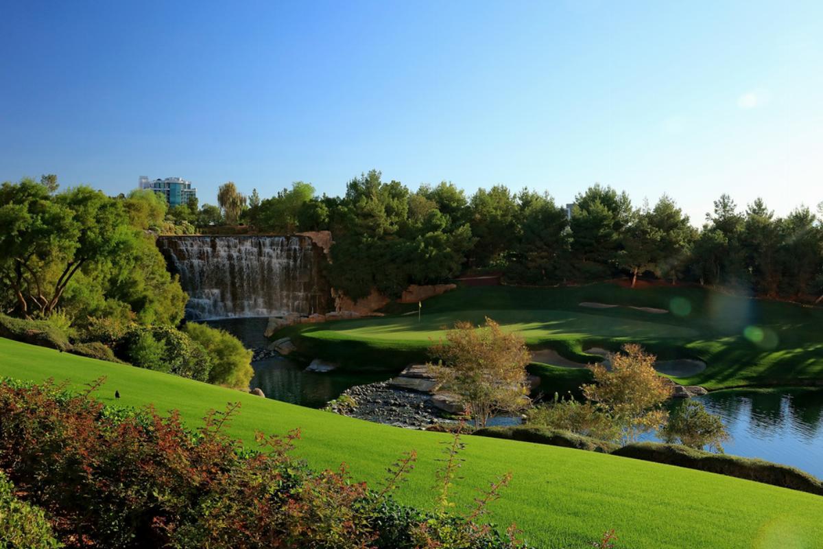 Wynn Golf Club -623830360 The 18th hole at the Wynn Golf Club features a waterfall/