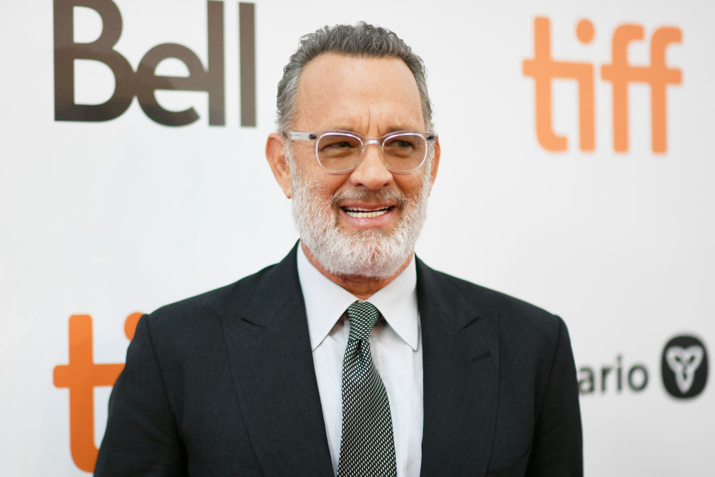 Tom Hanks -1173020485 side eye tom hanks