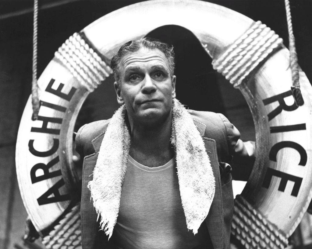 Laurence Olivier-166894093 close up portrait of actor Laurence Olivier