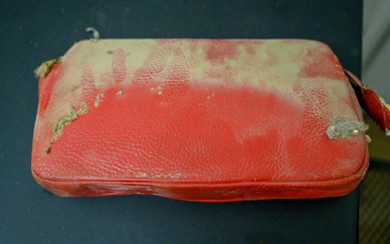 Patti's dusty purse