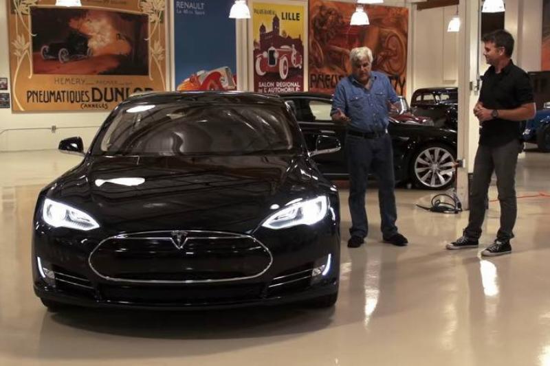 2012 Tesla Model S 2012 Tesla Model S - Jay Leno's Garage 0-42 screenshot