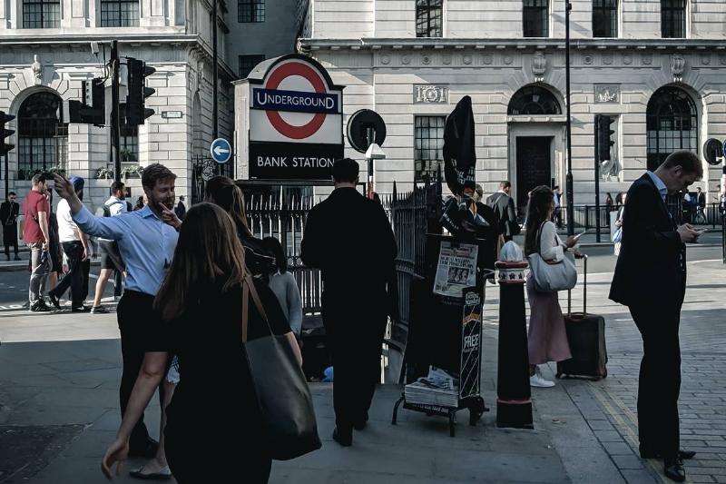 london-bank