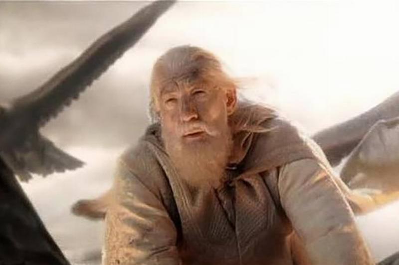 Gandalf flying on the eagles 