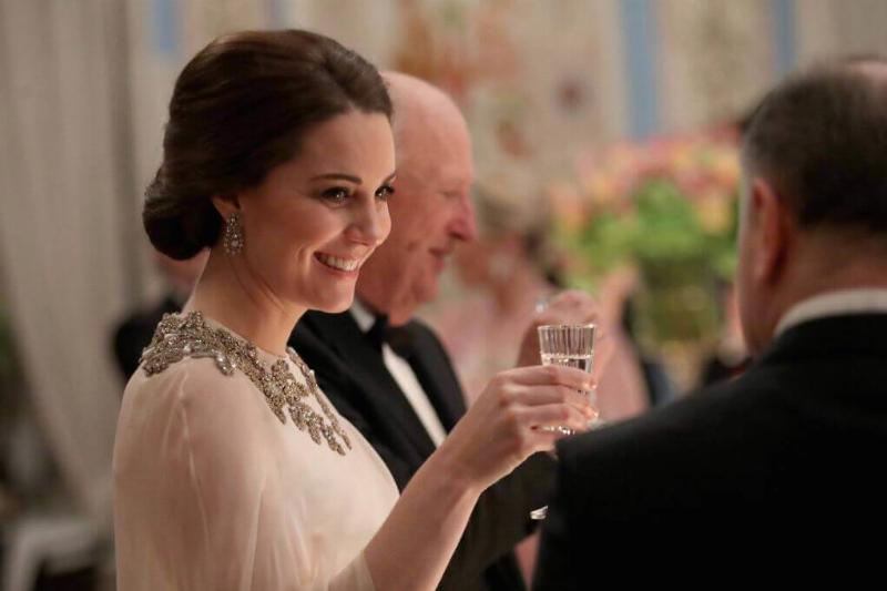 Kate-Middleton-25-79348-74122-50194 Kate-Middleton-25-79348-74122-50194