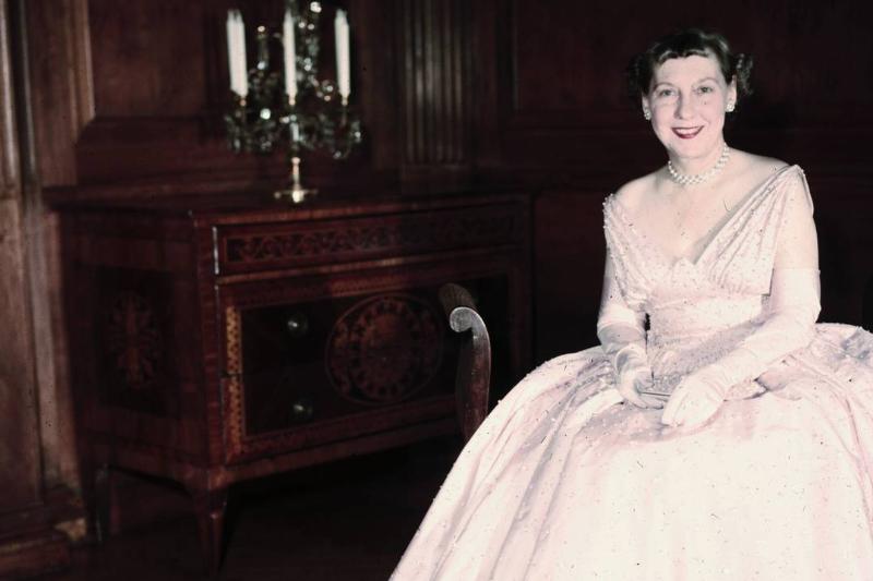 inaugural gown - 515025878 Mamie Eisenhowever sits in her white inaugural ball gown.
