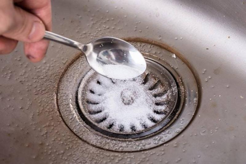 pour-salt