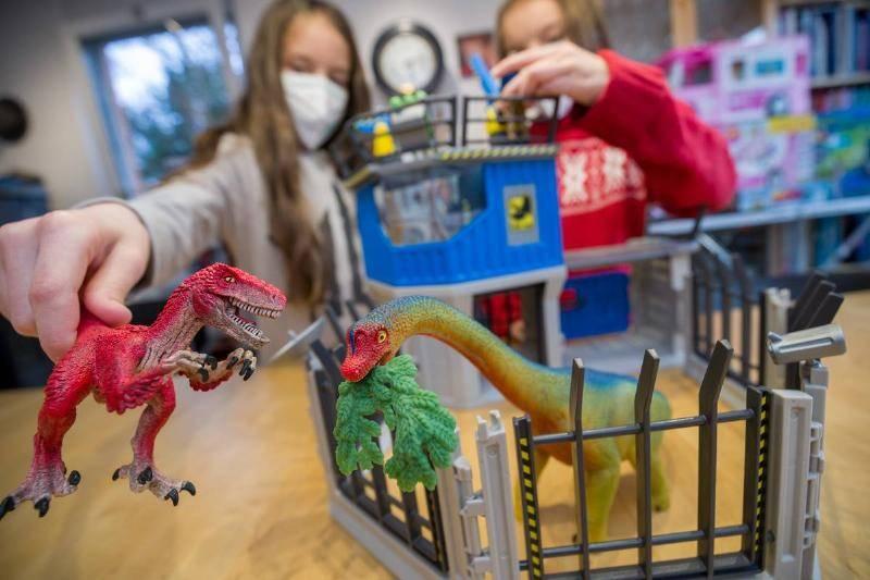 annual-pk-of-the-toy-industry.-70527 annual-pk-of-the-toy-industry.-70527