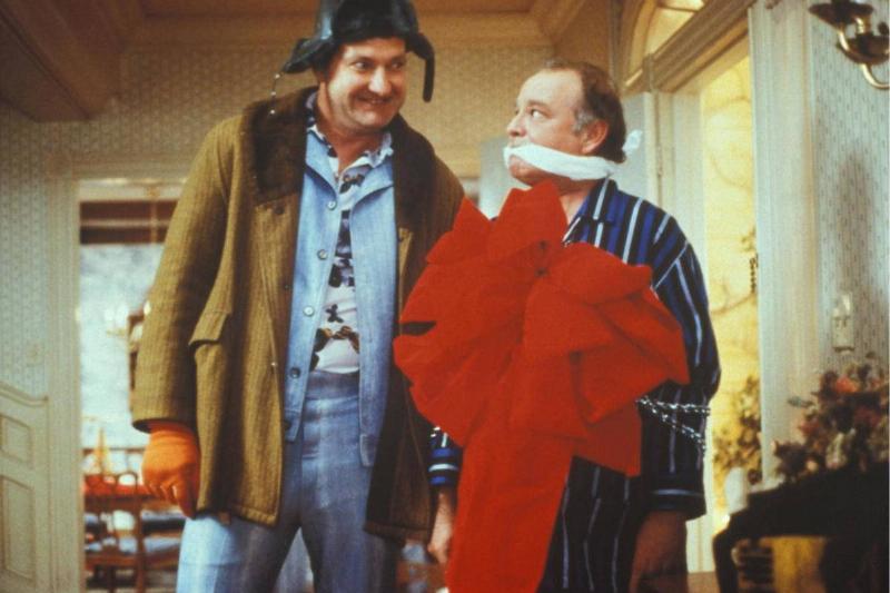 christmas vacation Randy Quaid Randy Quaid plays Cousin Eddie in Christmas Vacation.
