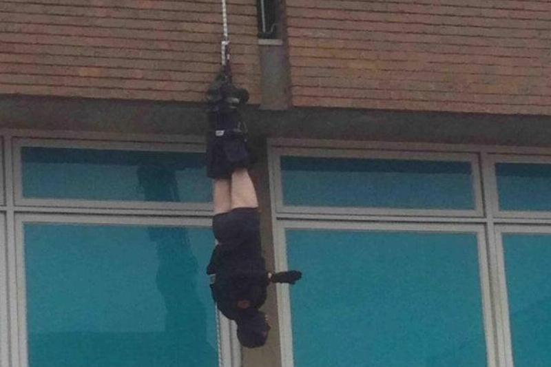 swat team falling swat team falling