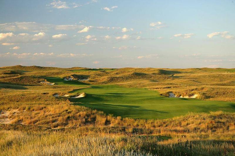 The Natural Beauty of Sand Hills Golf Club The Natural Beauty of Sand Hills Golf Club