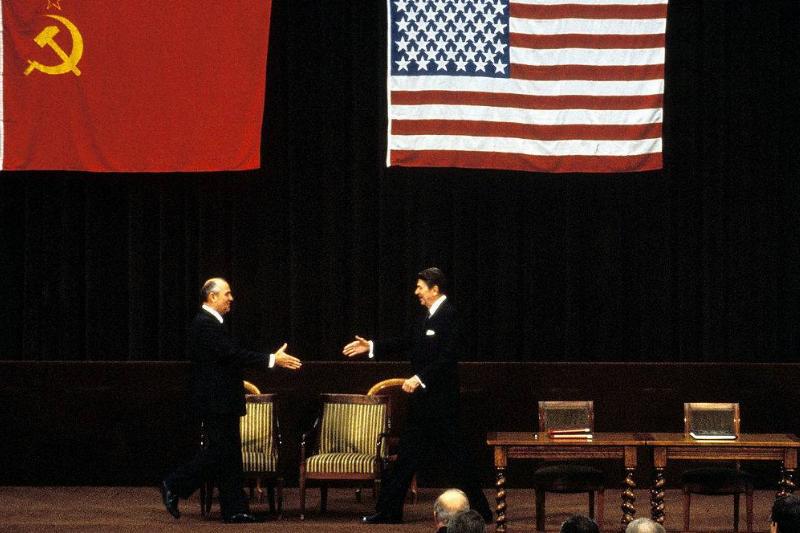 Picture of flags 