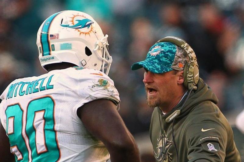 Miami Dolphins v Philadelphia Eagles Miami Dolphins v Philadelphia Eagles