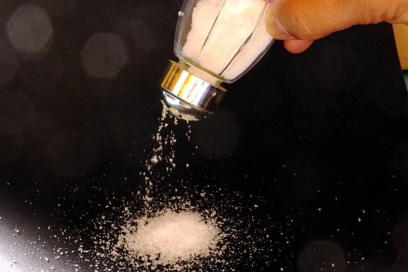 spill-salt-925809464-13244 spill-salt-925809464-13244