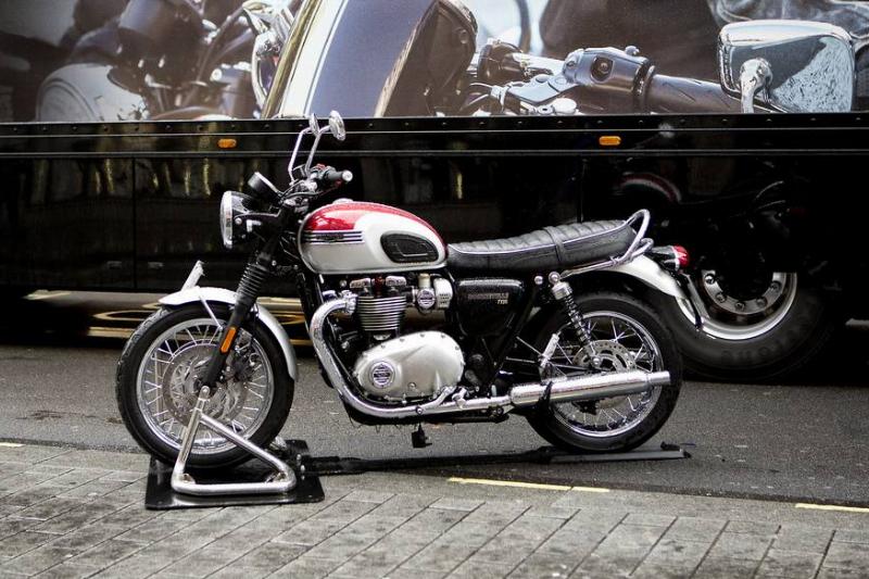Triumph Bonneville Triumph Bonneville