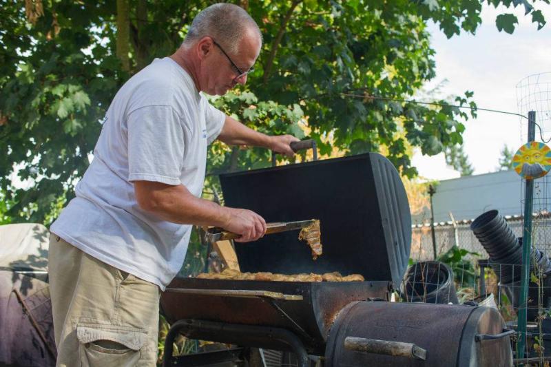 Picture of man grilling 