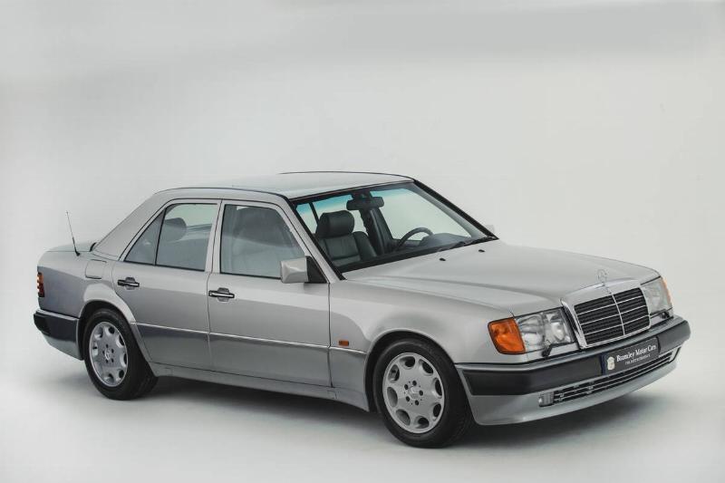 1994 Mercedes Benz 500E. 1994 Mercedes Benz 500E.