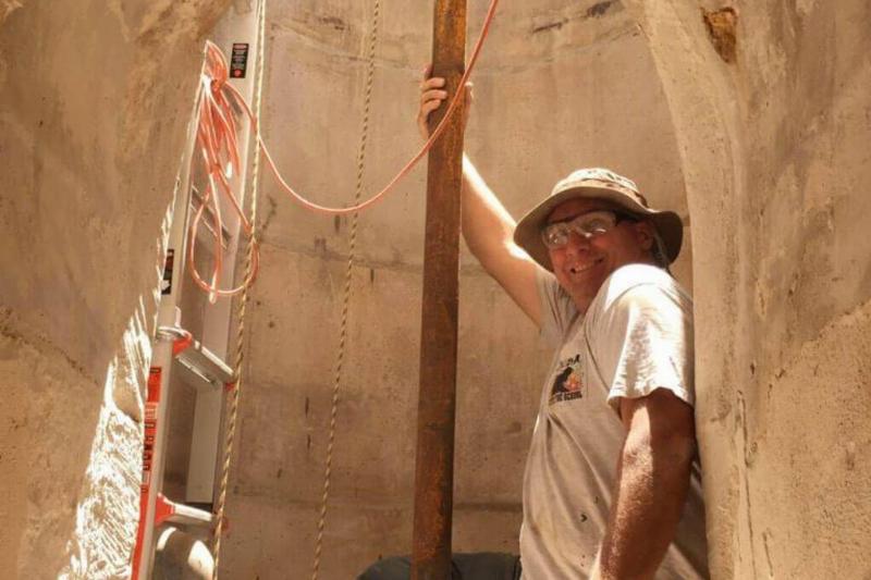 man-makes-discovery-in-arizona-30-11202 man-makes-discovery-in-arizona-30-11202