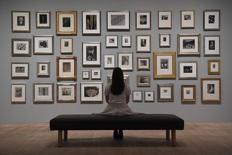 art museum 621754614 woman in an art museum