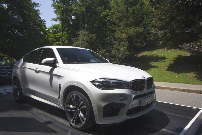 A BMW X6 M. Parco Valentino car show hosted 93 cars by many... A BMW X6 M. Parco Valentino car show hosted 93 cars by many...