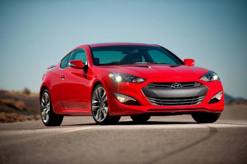 2016-Hyundai-Genesis-coupe-front-three-quarter 2016-Hyundai-Genesis-coupe-front-three-quarter