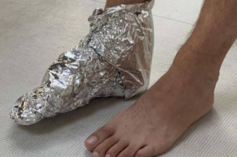 Collage Maker-27-Jul-2022-10.49-AM aluminum foil foot