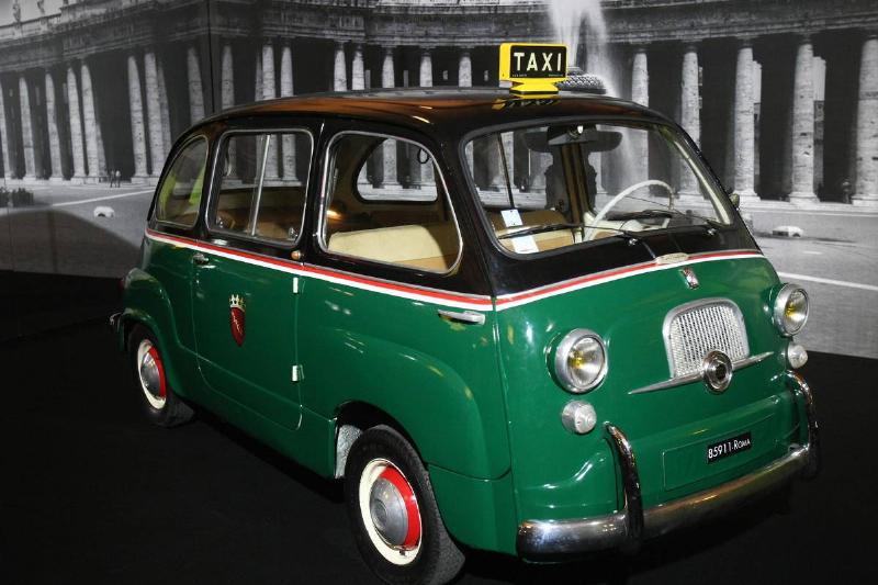 An Italian taxi Fiat 600 Multipla 1958