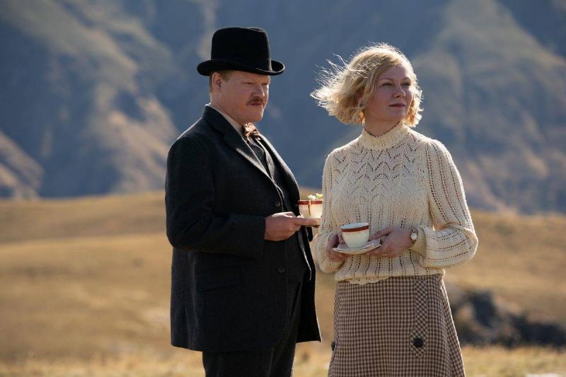 power of the dog still of kirsten dunst standing in the wind