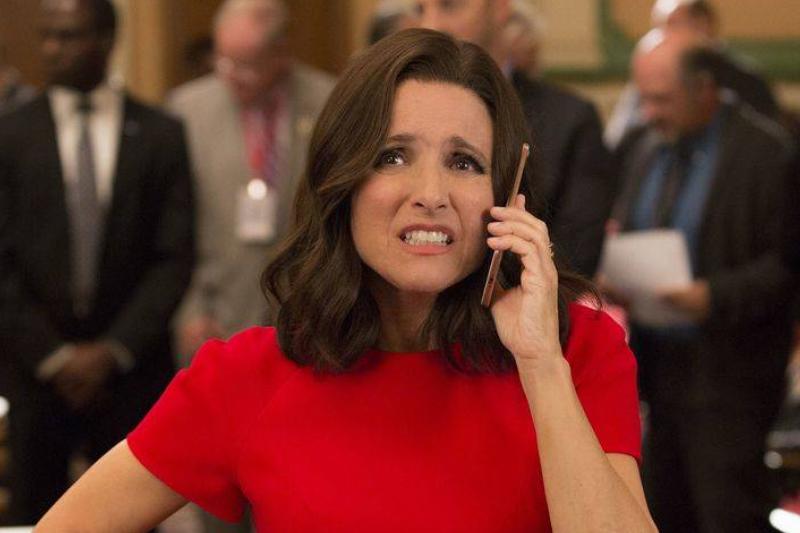 Julia Louis-Dreyfus looking anxious while talking on phone in Veep Julia Louis-Dreyfus looking anxious while talking on phone in Veep