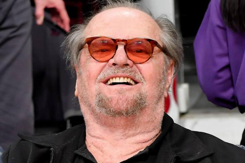 Celebrities At The Los Angeles Lakers Game Jack Nicholson attends a basketball game between the Los Angeles Lakers and the New York Knicks at Staples Center on January 07, 2020 in Los
Angeles, California.