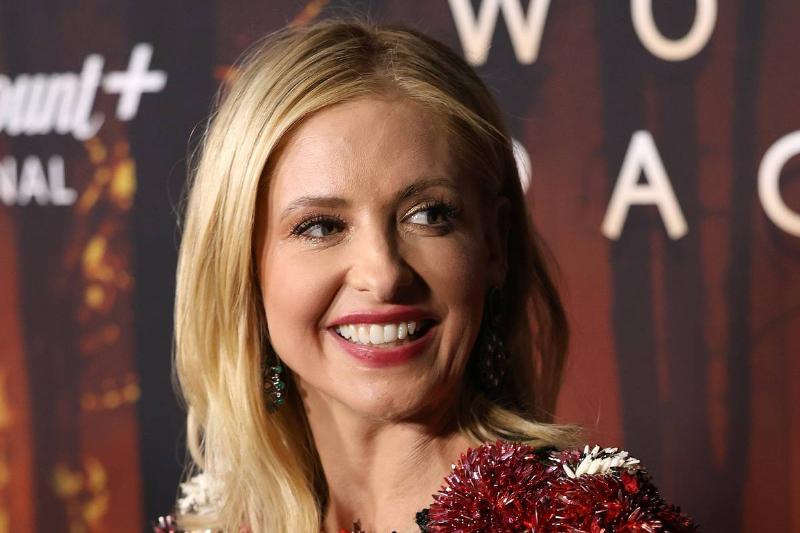 Sarah Michelle Gellar attends the