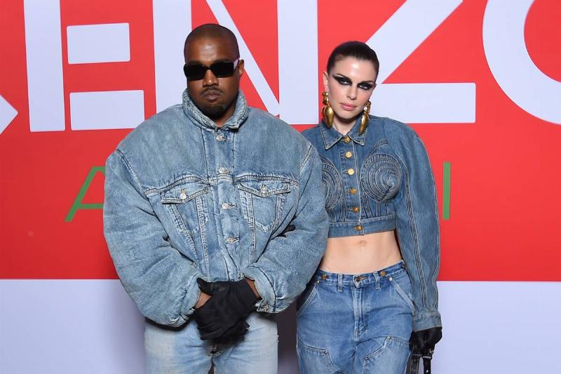 Kenzo : Photocall - Paris Fashion Week - Menswear F/W 2022-2023 Kenzo : Photocall - Paris Fashion Week - Menswear F/W 2022-2023