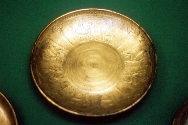 Phoenician bronze bowl from Nimrud, Assyria, 8th century BC. Phoenician bronze bowl from Nimrud, Assyria, 8th century BC.