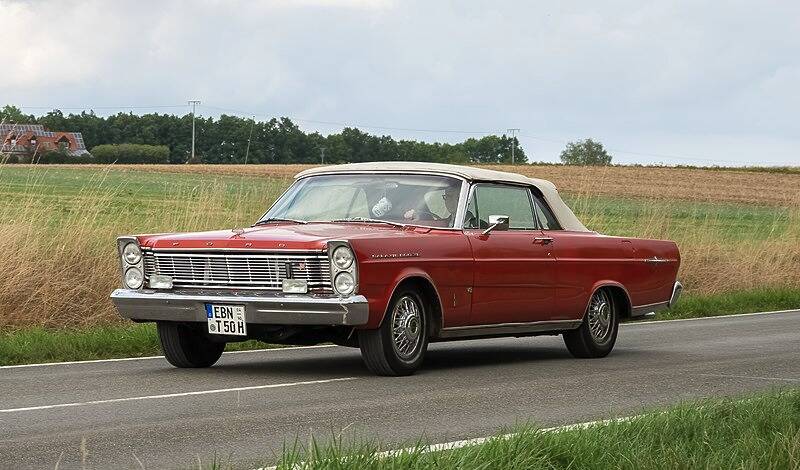Ford Galaxie