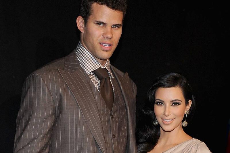 A Night Of Style & Glamour To Welcome Newlyweds Kim Kardashian And Kris Humphries - Arrivals A Night Of Style & Glamour To Welcome Newlyweds Kim Kardashian And Kris Humphries - Arrivals