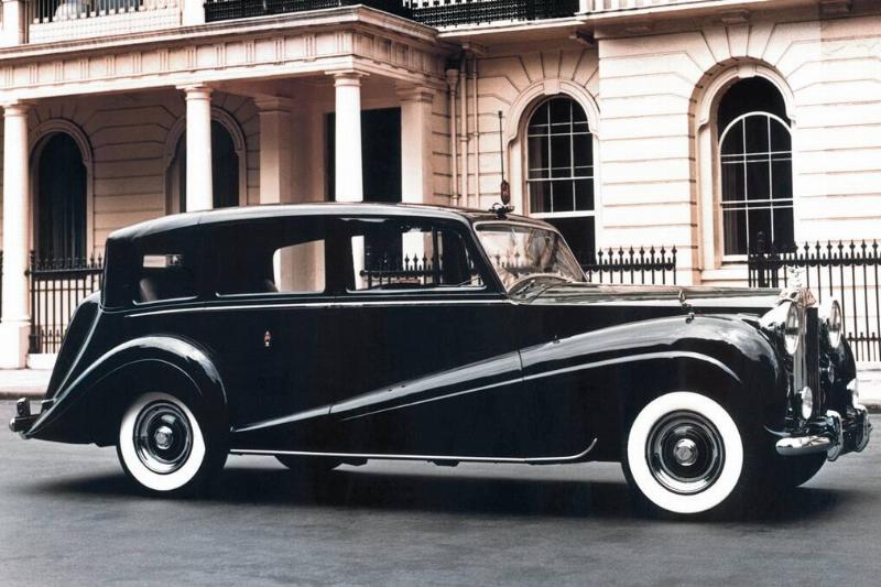 04-rolls-royce-phantom-iv 04-rolls-royce-phantom-iv