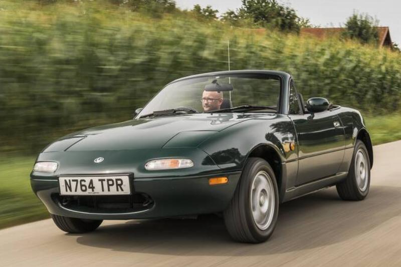 1. Mazda-MX-5-NA_1995_Action-19 1. Mazda-MX-5-NA_1995_Action-19