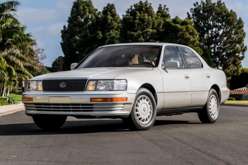 luxury-japan-style-revisiting-the-original-lexus-ls400-feature-car-and-driver-photo-699204-s-original luxury-japan-style-revisiting-the-original-lexus-ls400-feature-car-and-driver-photo-699204-s-original