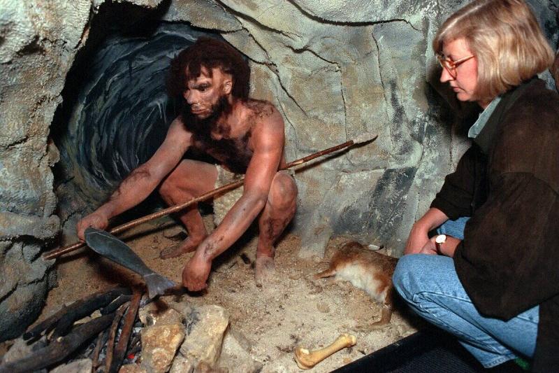 Urzeitmenschen - Neanderthaler Urzeitmenschen - Neanderthaler