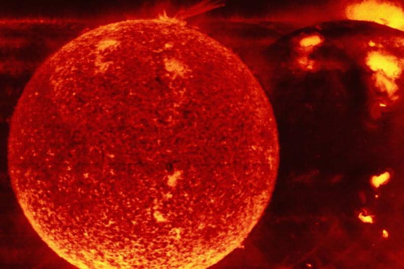 Actual Scene of the Sun Actual Scene of the Sun