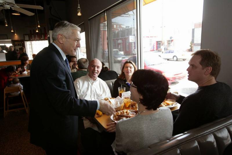General Wesley Clark Campaigns For Tennessee Primary
